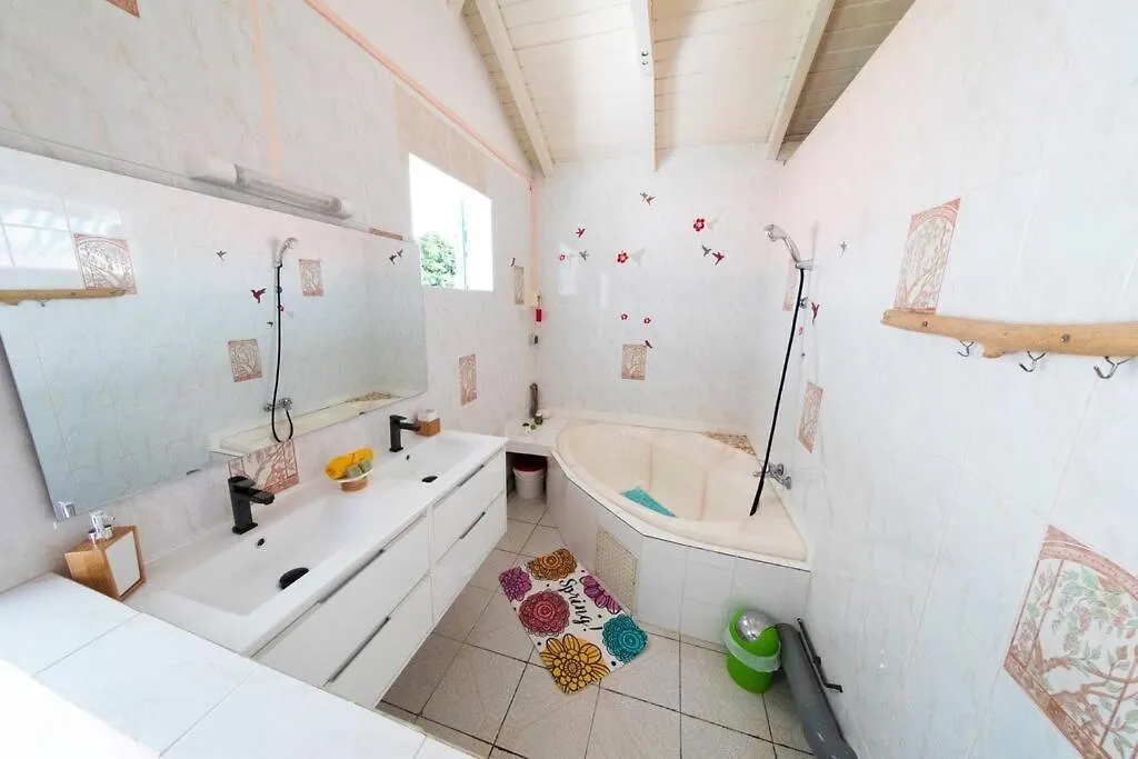 Studio Soleil Couchant Pointe-Noire 0*,
